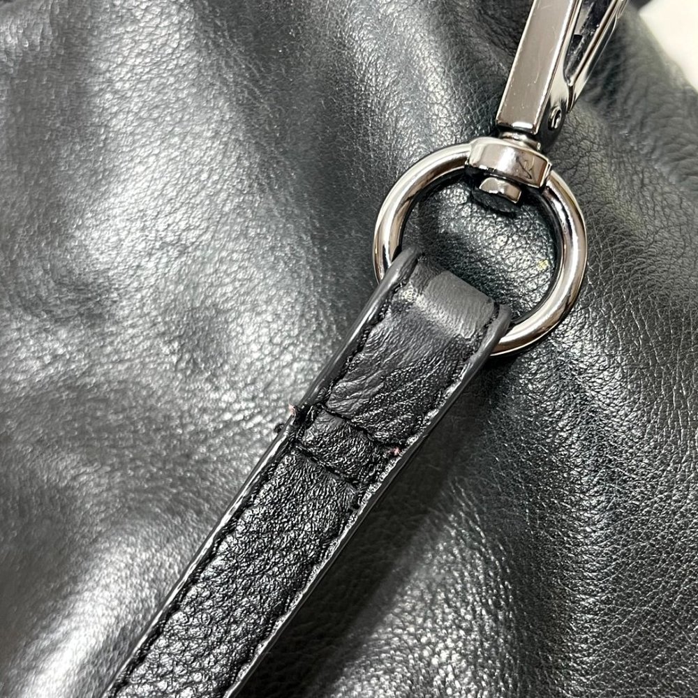 Margot New York Robbie Leather Foldover Crossbody Leather Bag - Picture 16 of 16